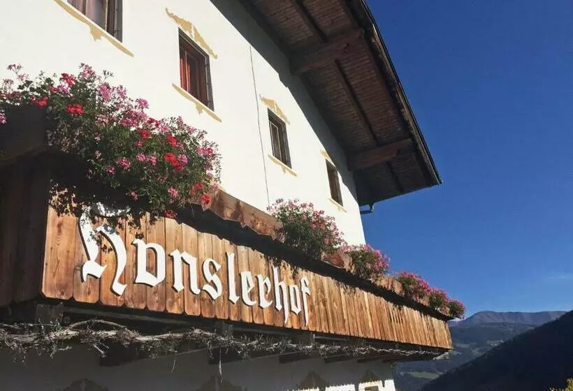 Aamiaismajoitus (B&B) Hanslerhof