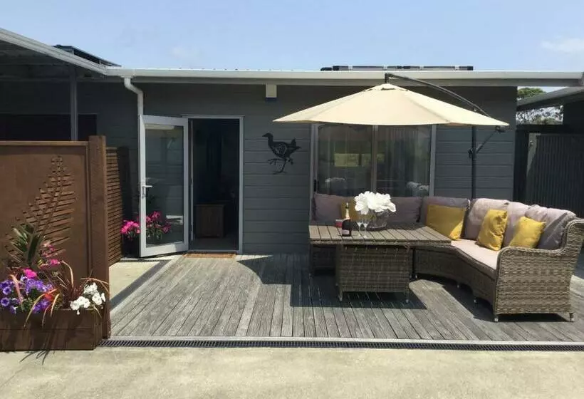 Aamiaismajoitus (B&B) Pukeko Nest