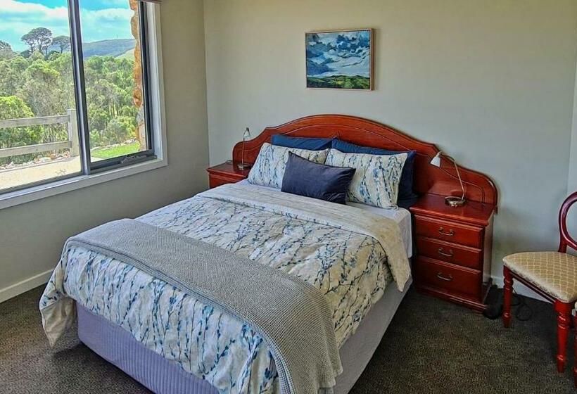 Eagle Rock Retreat B&b, Fish Creek