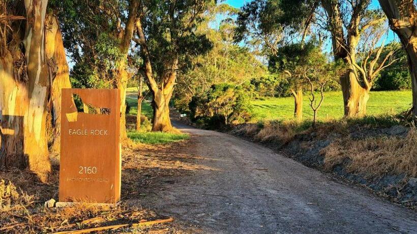 Eagle Rock Retreat B&b, Fish Creek