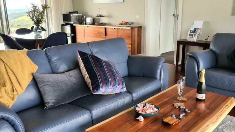 Eagle Rock Retreat B&b, Fish Creek