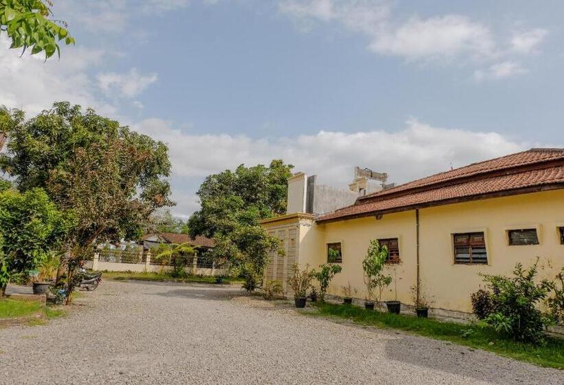 Hotelli Spot On 1847 Maya