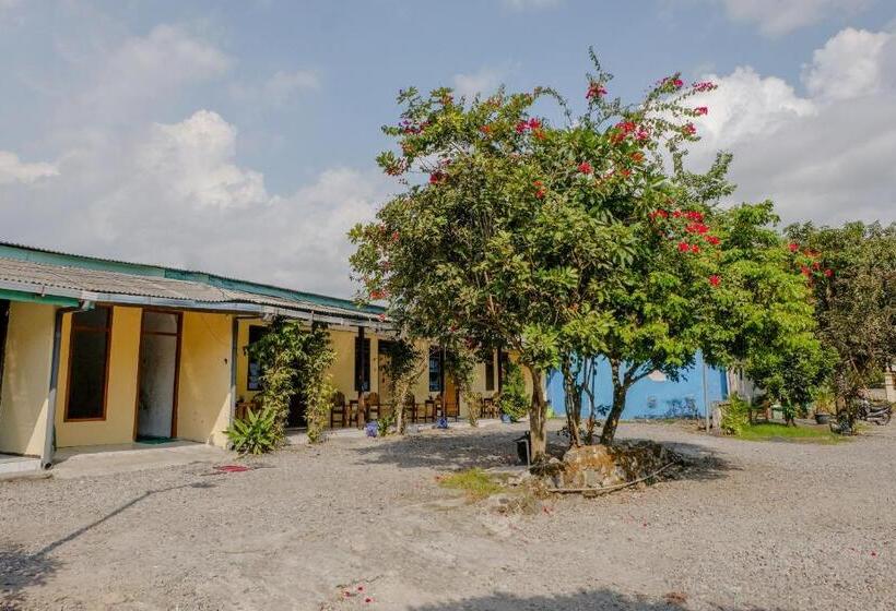 Hotelli Spot On 1847 Maya