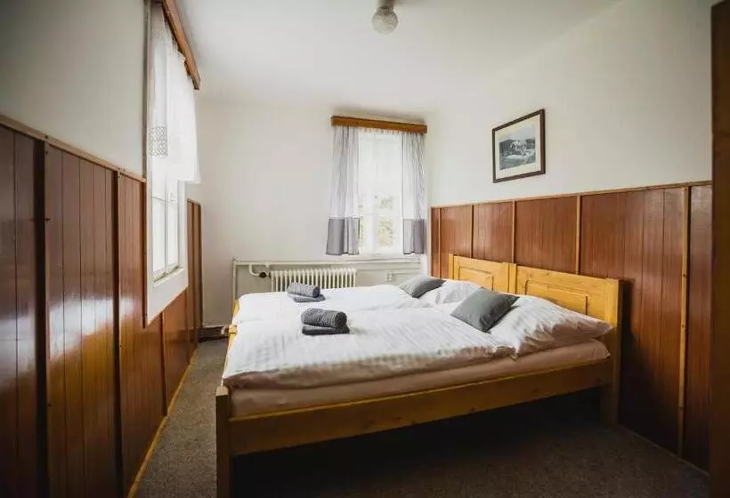 Hotelli Turnovská Chata