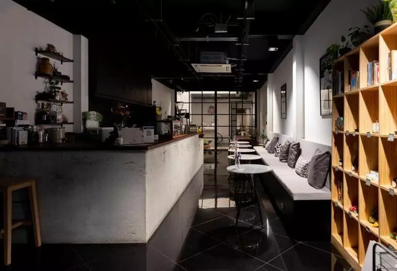 Niece Hostel Phuket Sha Extra Plus
