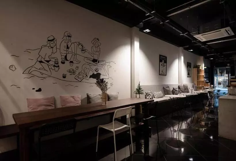 Niece Hostel Phuket Sha Extra Plus
