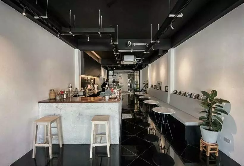 Niece Hostel Phuket Sha Extra Plus