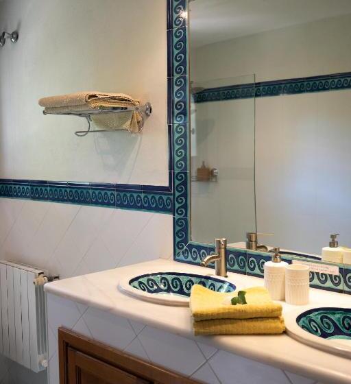 پانسیون A Natural Retreat