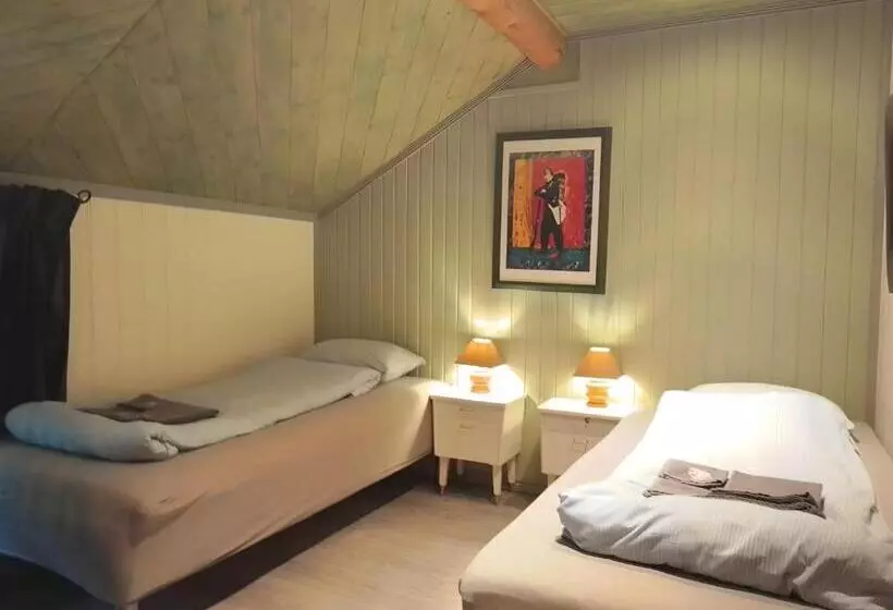 ペンション Eikre Fjellgård