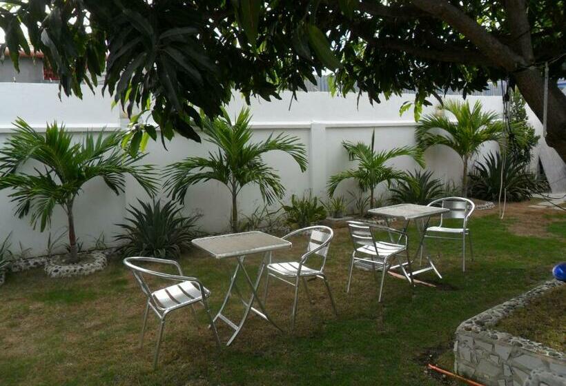 پانسیون Jasmin S Room Rental, Room # 3