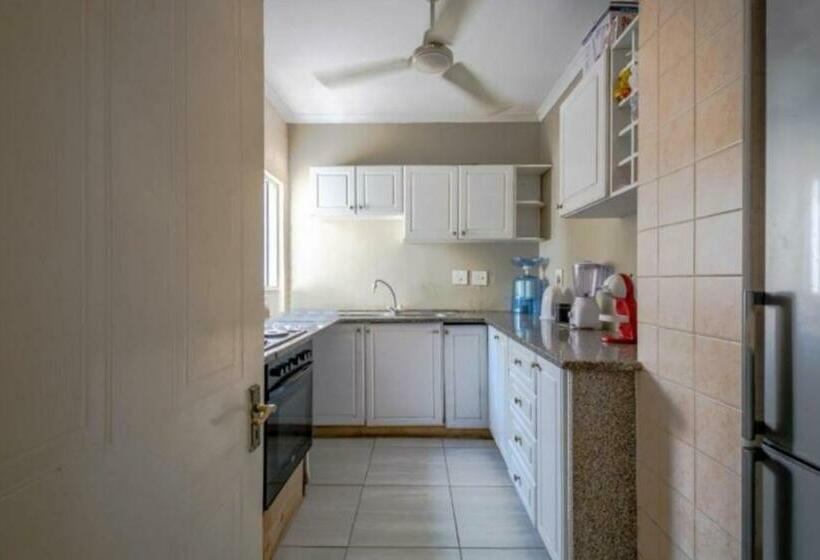 פנסיון Mount Edgecombe Guest House