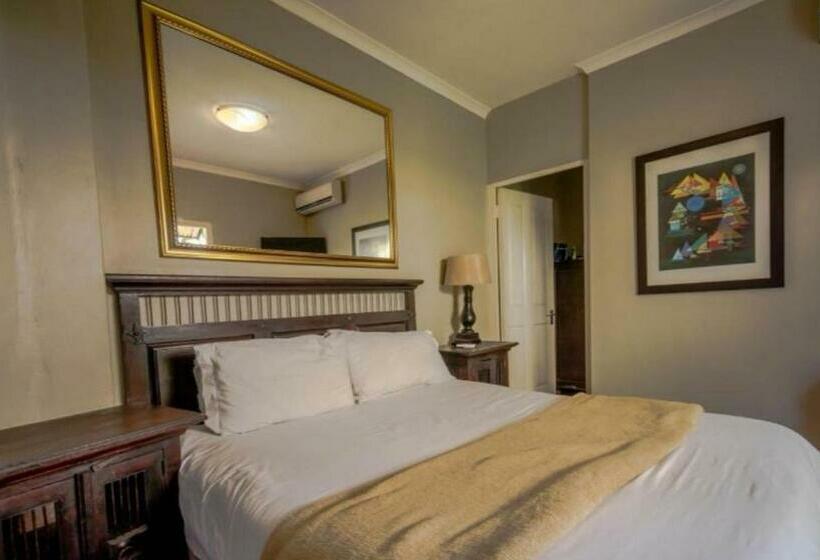 פנסיון Mount Edgecombe Guest House