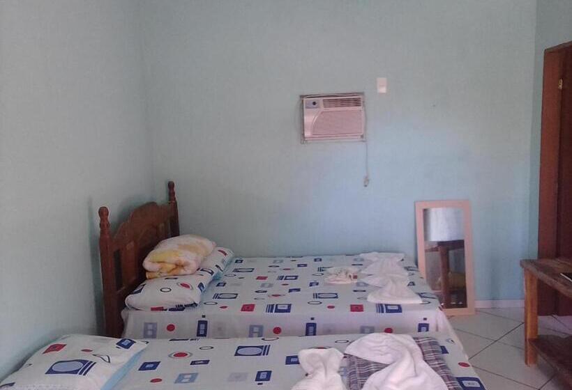 پانسیون Pousada Cajueiro