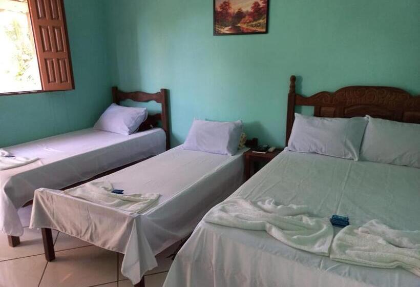 پانسیون Pousada Cajueiro