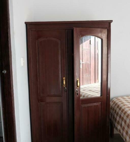 פנסיון Rumah Marianne