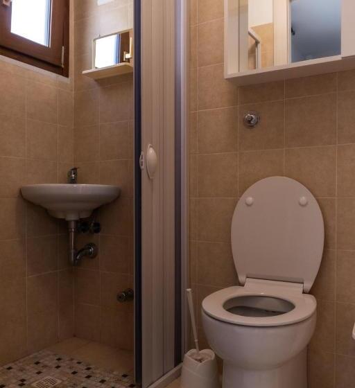 ベッドアンドブレックファースト Affittacamere Al Corso