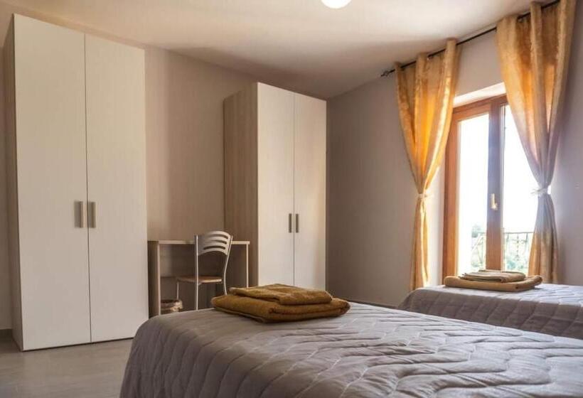 ベッドアンドブレックファースト Affittacamere Al Corso