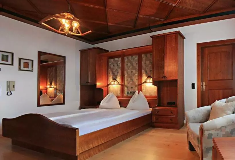 تختخواب و صبحانه Haus Niklehen