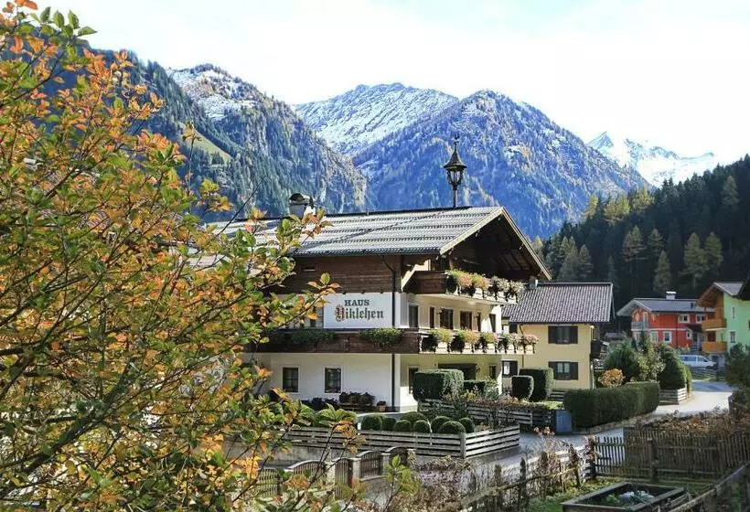 تختخواب و صبحانه Haus Niklehen