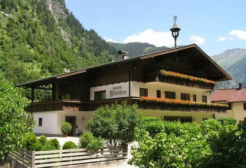 تختخواب و صبحانه Haus Niklehen