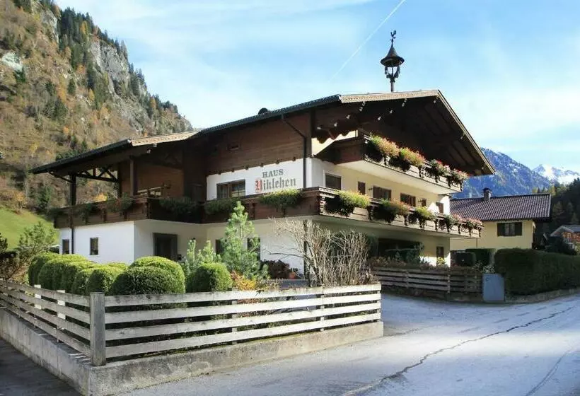 تختخواب و صبحانه Haus Niklehen