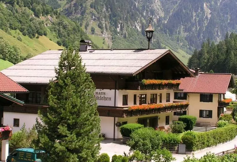 تختخواب و صبحانه Haus Niklehen
