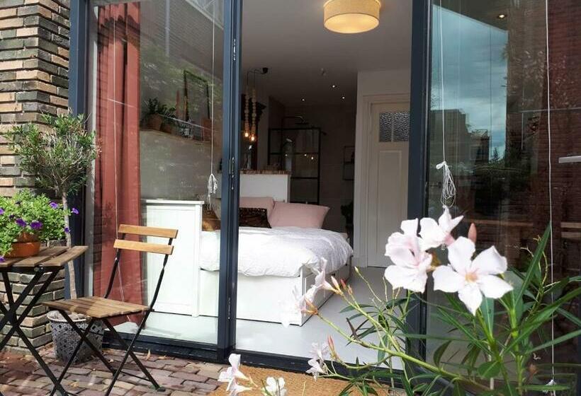 Bed and Breakfast Het Gindrahuis