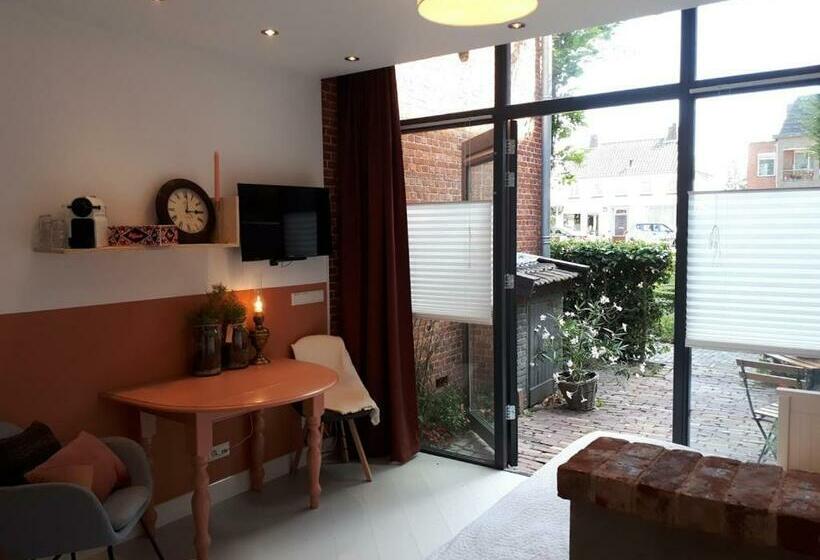 Bed and Breakfast Het Gindrahuis