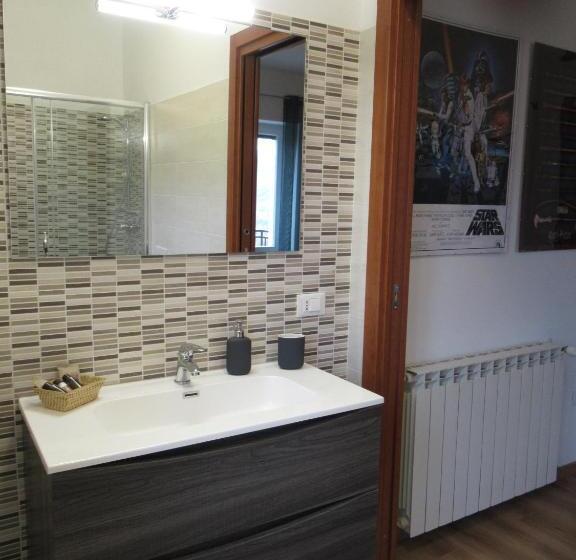 تختخواب و صبحانه La Casa Delle Storie