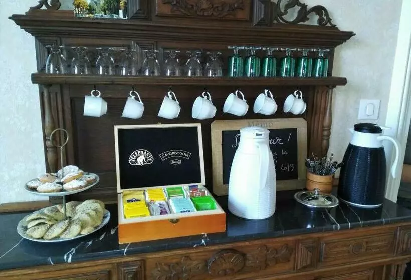 Aamiaismajoitus (B&B) Villa Giselle