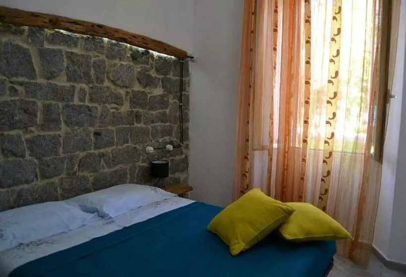 Borgo Marinaro La Medusa Arbatax   Camera Matrimoniale Con Bagno Privato