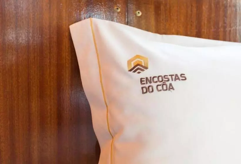 ホテル Encostas Do Côa Ter