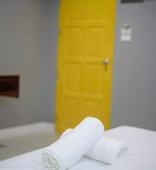هتل The New Residence Buriram