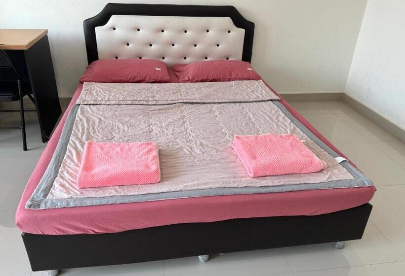 پانسیون Boom Inn