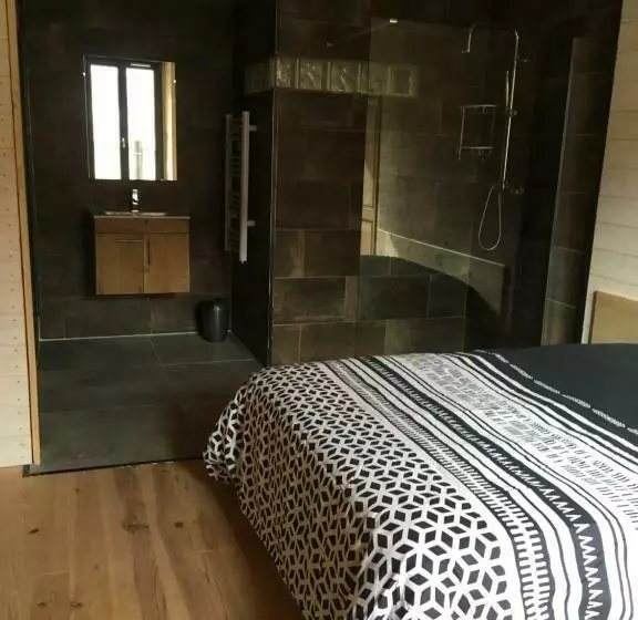 ペンション La Rénovée D’antan