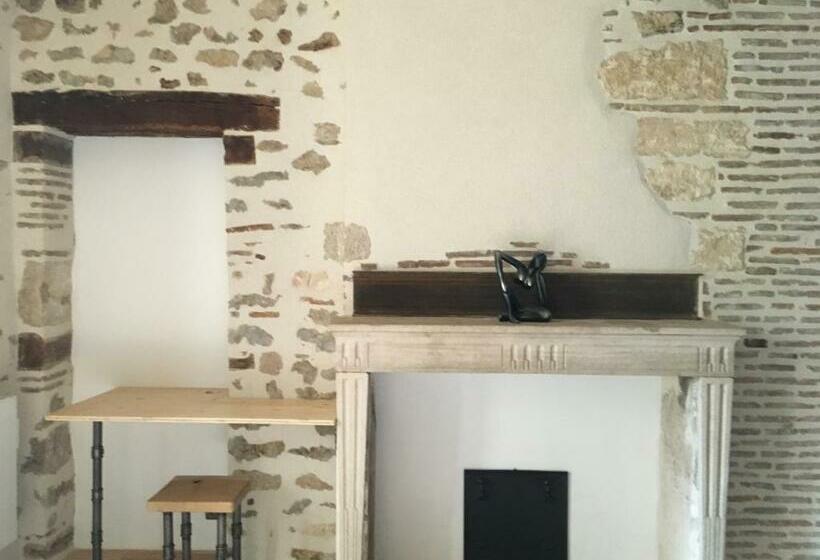 پانسیون La Rénovée D’antan