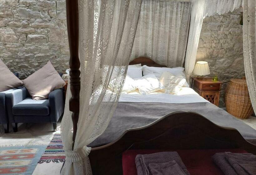 ペンション The Spidaki