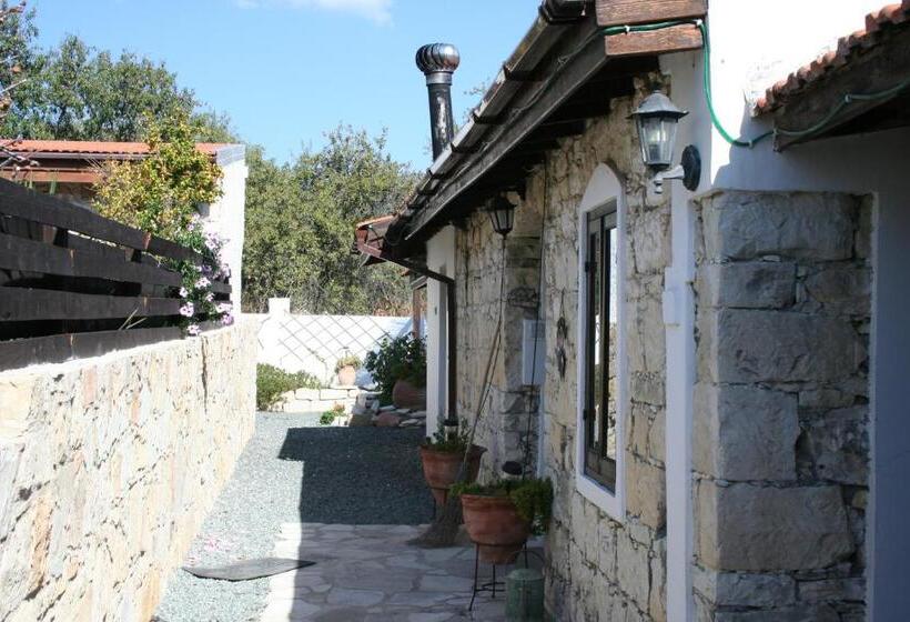 ペンション The Spidaki