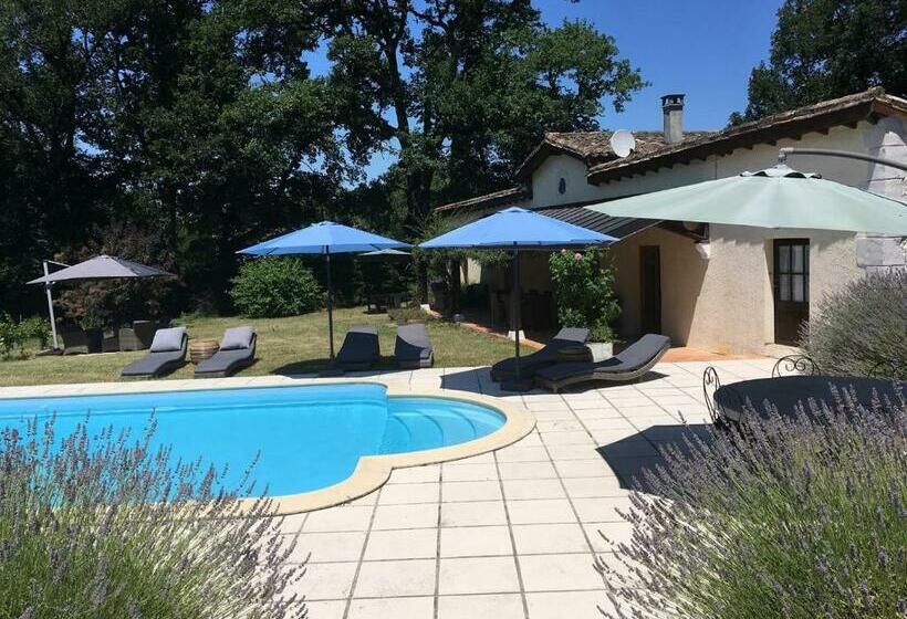 ベッドアンドブレックファースト Domaine De Merugat Chambre D Hôtes