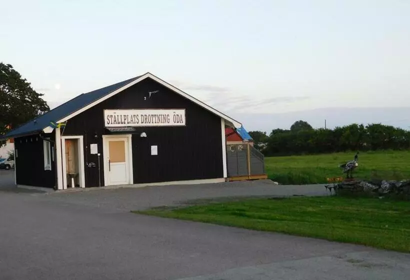 Aamiaismajoitus (B&B) Drottning ödas Boende