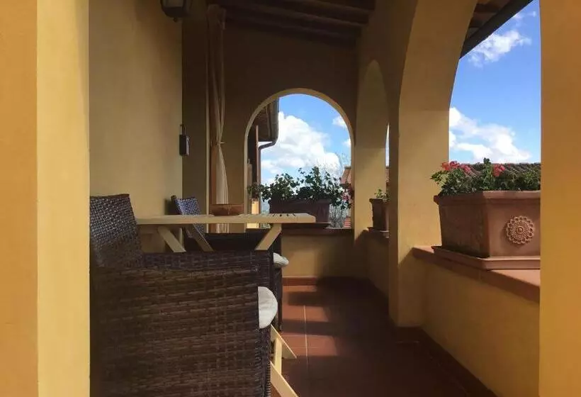 Aamiaismajoitus (B&B) La Loggia Del Ciliegio In Chianti