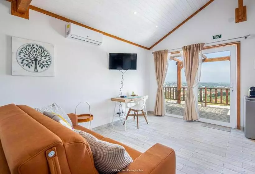 ベッドアンドブレックファースト The Olive Hill Guesthouse