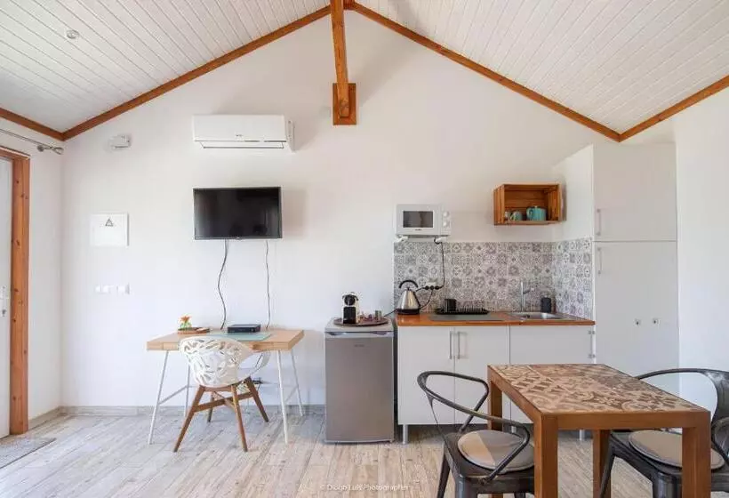 ベッドアンドブレックファースト The Olive Hill Guesthouse