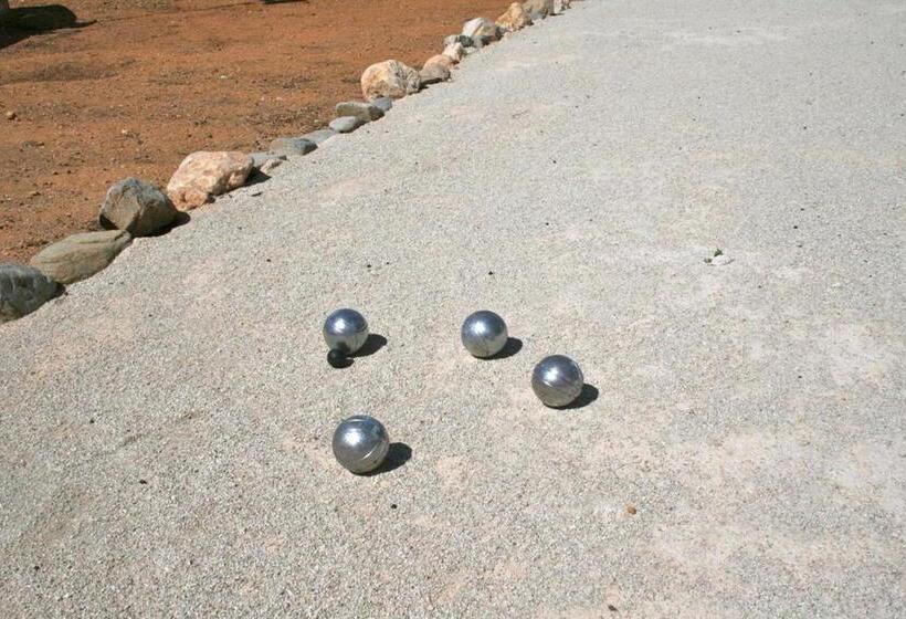 تختخواب و صبحانه Torre De La Campana