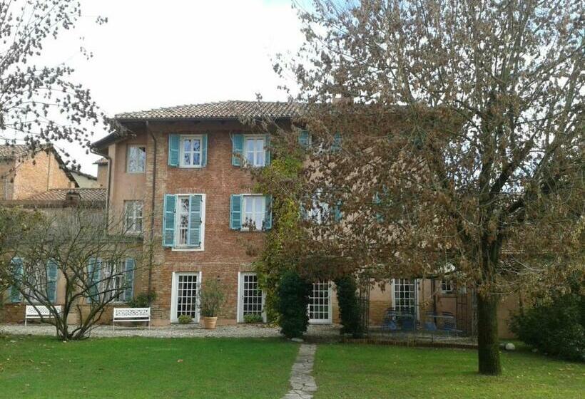 مبيت وإفطار Villa Belforte