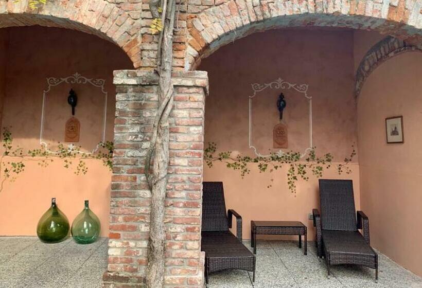 مبيت وإفطار Villa Belforte