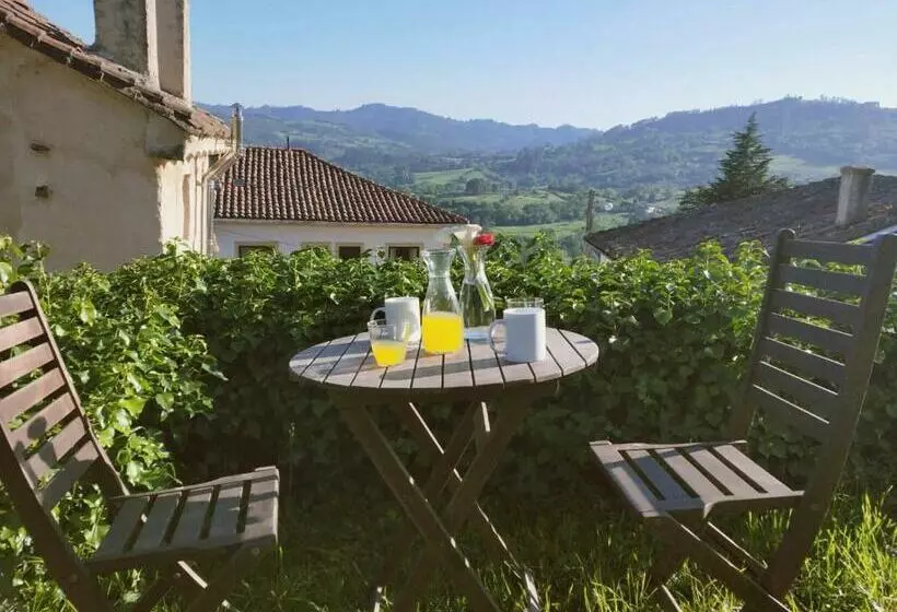 Hotelli Las Casas De Isu