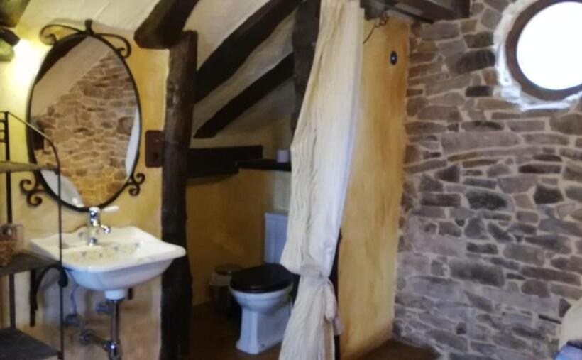 Отель Las Casas De Isu