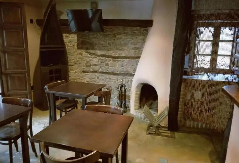 Hotelli Las Casas De Isu