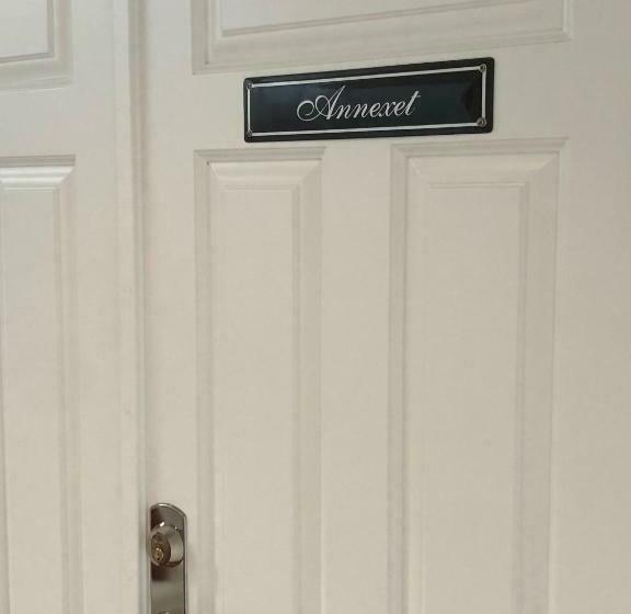 בית מלון כפרי Strandvillan Ljugarn